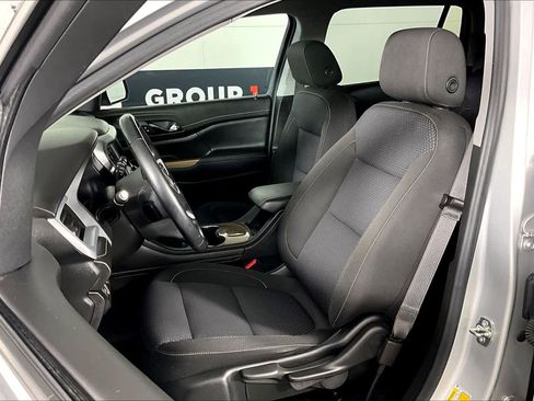 Used 2020 GMC Acadia SLE FWD image 8