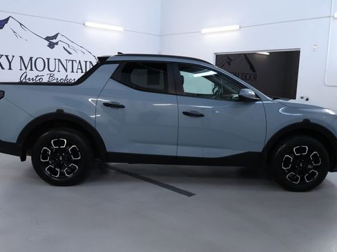 Used 2024 Hyundai Santa Cruz SEL w/ Activity Package image 8