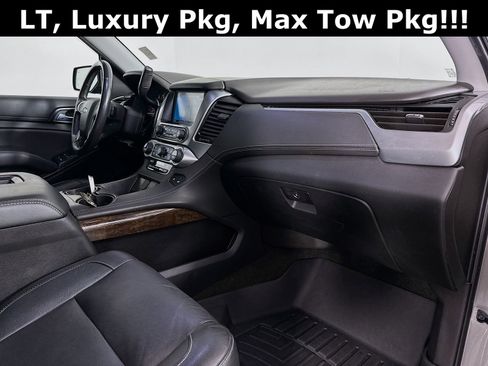 Used 2018 Chevrolet Suburban LT image 34