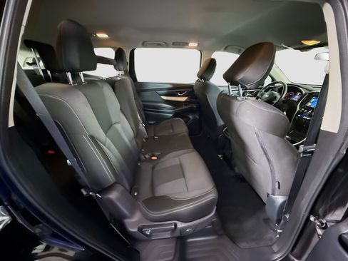Used 2022 Subaru Ascent Premium AWD/4WD image 26