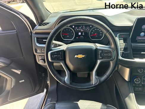 Used 2021 Chevrolet Tahoe Premier AWD/4WD image 17