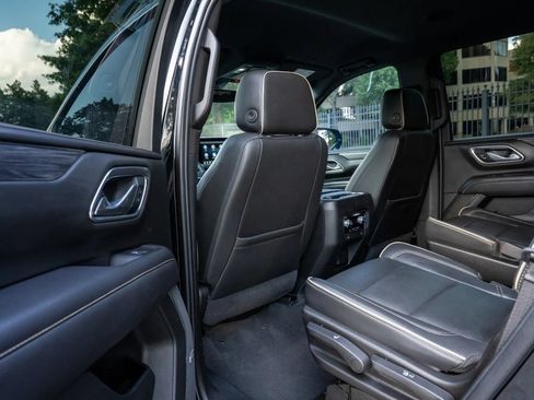 Used 2021 GMC Yukon SLT RWD image 12