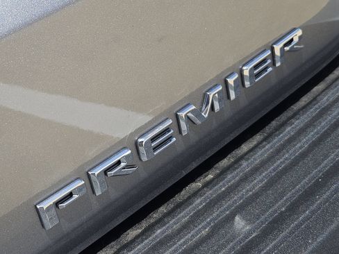 New 2026 Chevrolet Tahoe Premier w/ Sun And Tow Package AWD/4WD image 13