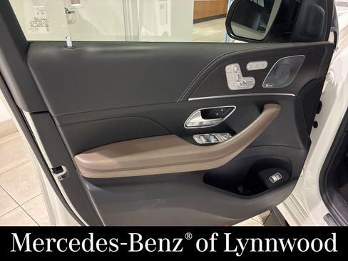 Used 2021 Mercedes-Benz GLE 63 AMG S image 7