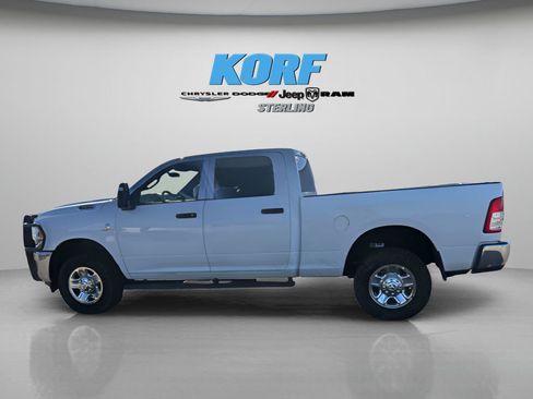 Used 2023 RAM 3500 Tradesman w/ Chrome Appearance Group image 8