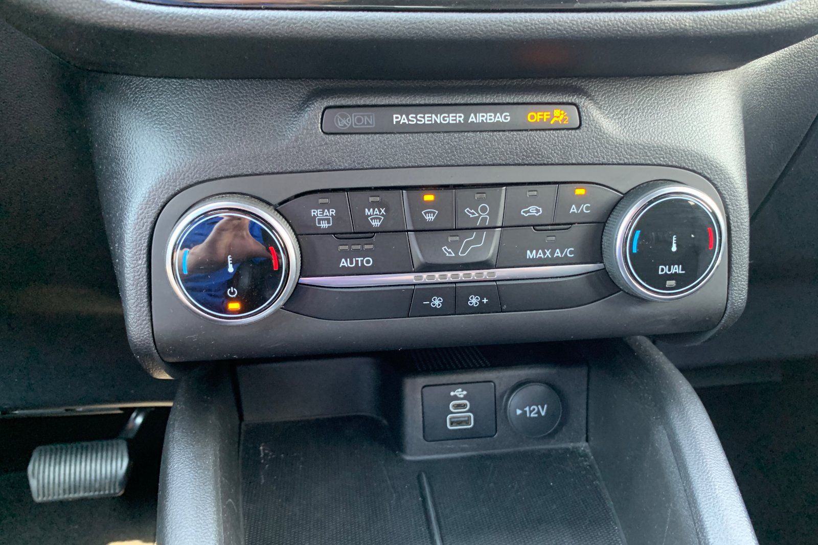 Used 2025 Ford Escape ST-Line FWD image 26