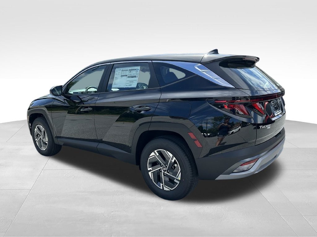 New 2026 Hyundai Tucson Blue SE AWD/4WD image 4
