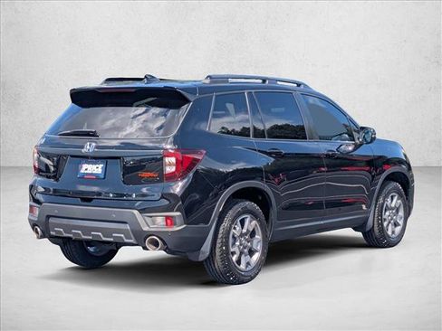 Certified 2023 Honda Passport TrailSport image 5