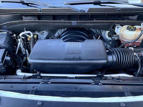 Used 2022 Cadillac Escalade Premium Luxury AWD/4WD image 12