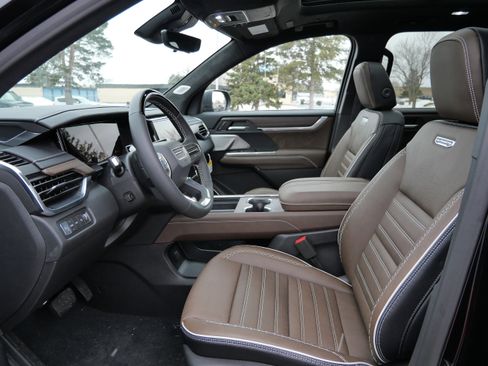 New 2026 GMC Acadia Denali Ultimate image 3