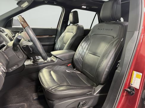 Used 2018 Ford Explorer Platinum AWD/4WD image 9