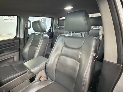 Used 2009 Honda Ridgeline RT image 17