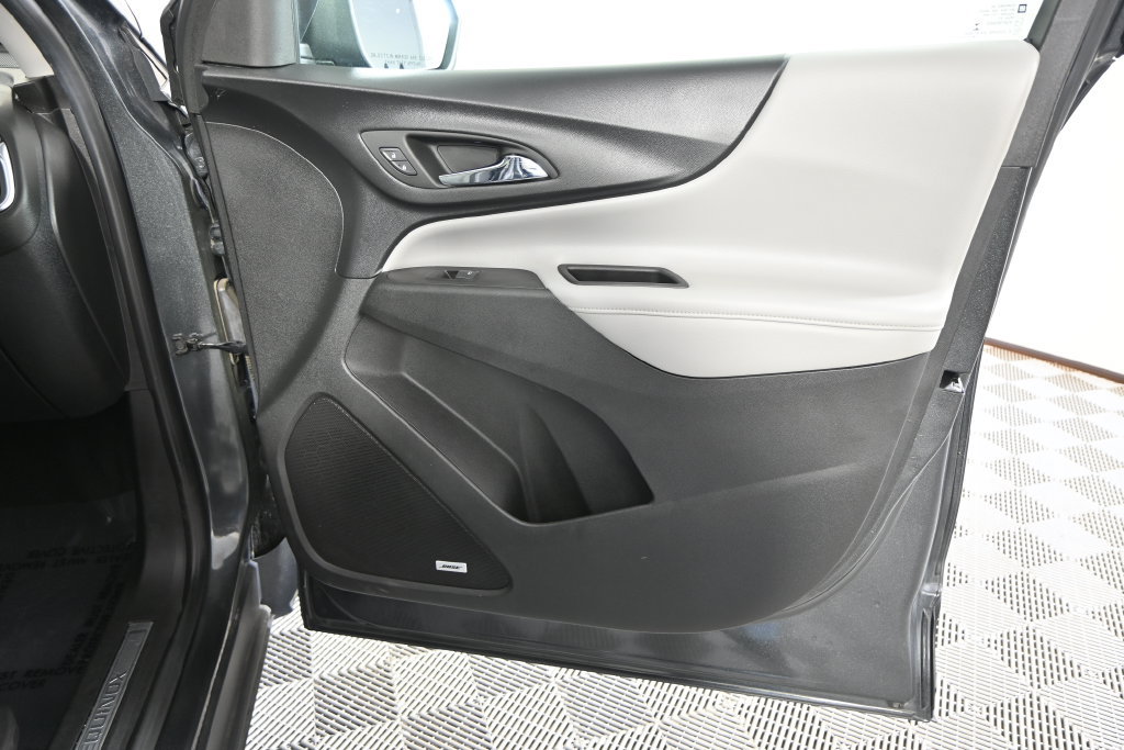 Used 2019 Chevrolet Equinox Premier AWD/4WD image 12