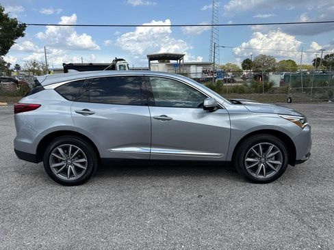 Used 2023 Acura RDX AWD w/ Technology Package image 4