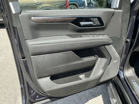 New 2025 Chevrolet Tahoe Premier w/ LPO, Illumination Package image 13