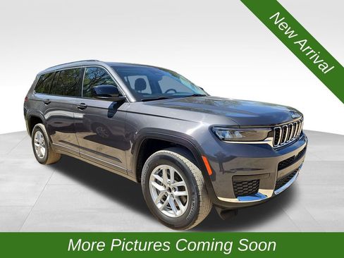 Used 2022 Jeep Grand Cherokee L Laredo w/ Luxury Tech Group I image 1