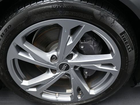 Used 2023 Audi e-tron GT Premium Plus image 44