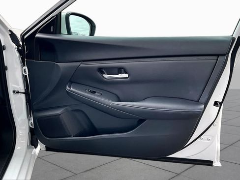 Used 2023 Nissan Sentra SV w/ All-Weather Package FWD image 22