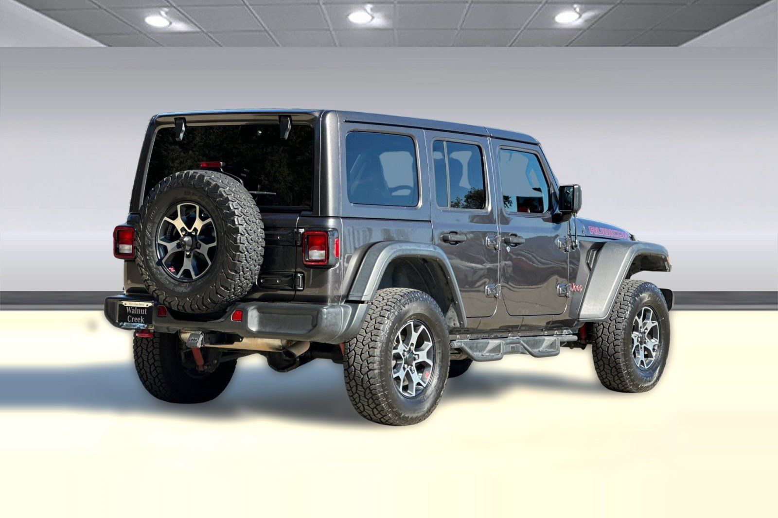 Used 2018 Jeep Wrangler Unlimited Rubicon AWD/4WD image 9