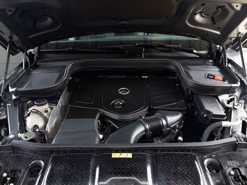 Used 2024 Mercedes-Benz GLE 350 4MATIC image 97