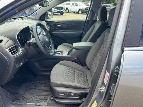 Certified 2024 Chevrolet Equinox LT AWD/4WD image 13