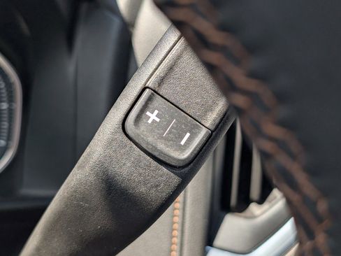 Used 2023 GMC Sierra 2500 AT4 w/ AT4 Preferred Package image 26