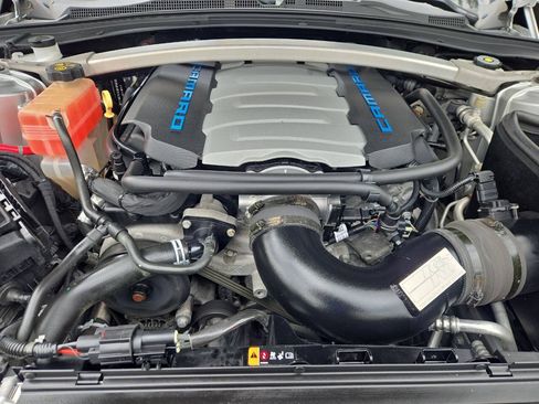 Used 2017 Chevrolet Camaro SS RWD image 17