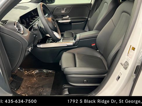 Certified 2026 Mercedes-Benz GLB 250 4MATIC image 17