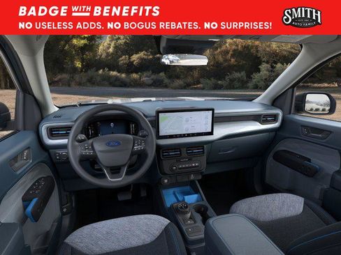 New 2025 Ford Maverick XLT image 10