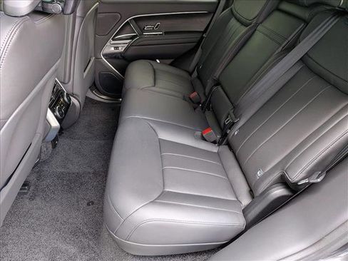 New 2026 Land Rover Range Rover SE AWD/4WD image 15