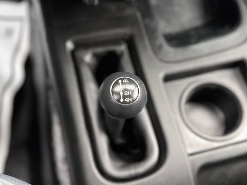 Used 2018 RAM 3500 Tradesman w/ Chrome Appearance Group image 16