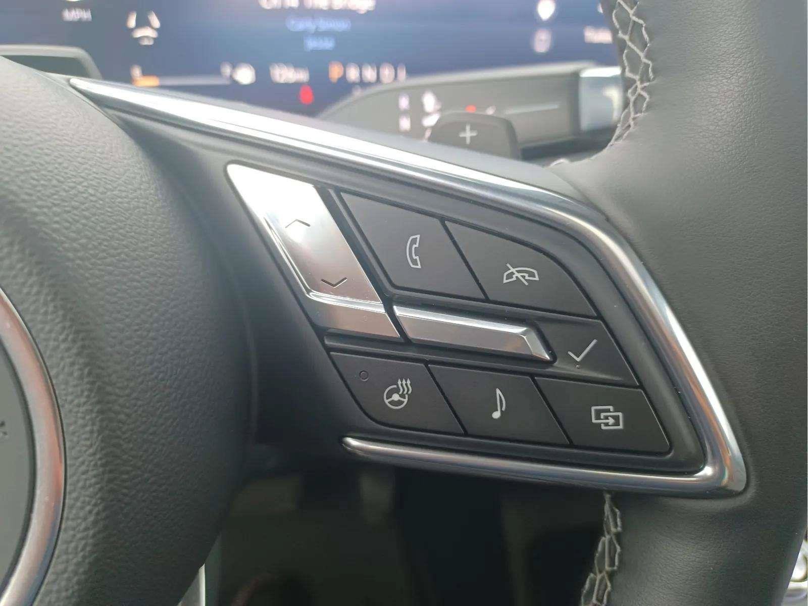 Used 2026 Buick Enclave Avenir w/ Super Cruise Package AWD/4WD image 26