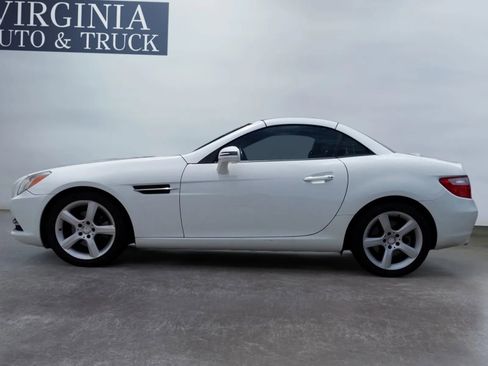 Used 2014 Mercedes-Benz SLK 250 image 2
