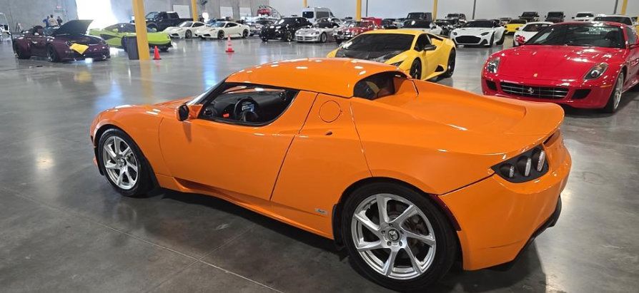 Used 2010 Tesla Roadster Sport RWD image 2