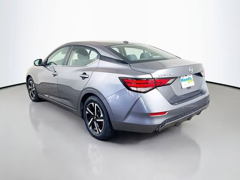 Used 2024 Nissan Sentra SV image 7