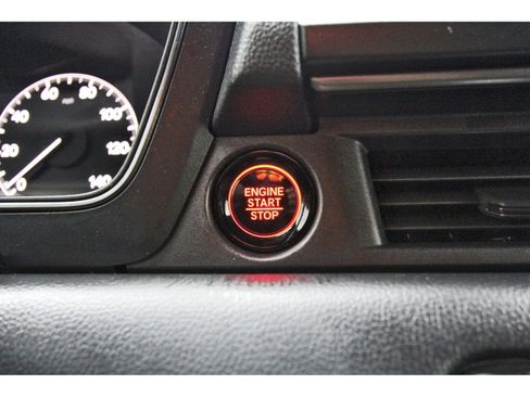 Used 2025 Honda Pilot TrailSport image 21