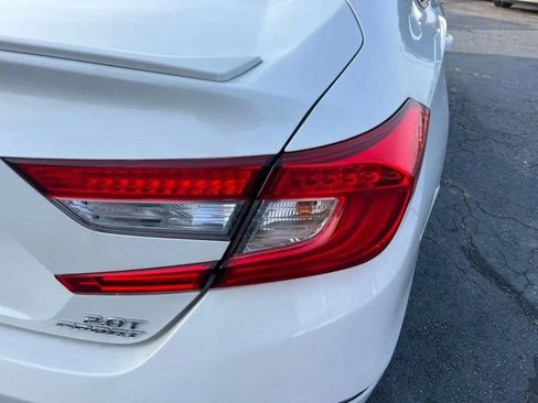 Used 2019 Honda Accord Sport image 36