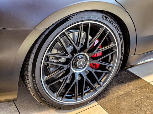 New 2026 Mercedes-Benz S 63 AMG S image 9