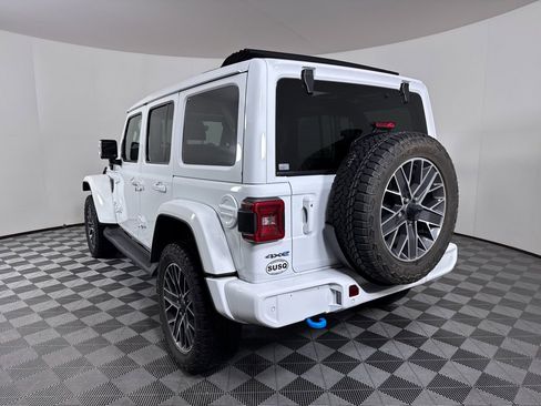 Used 2024 Jeep Wrangler High Altitude AWD/4WD image 20