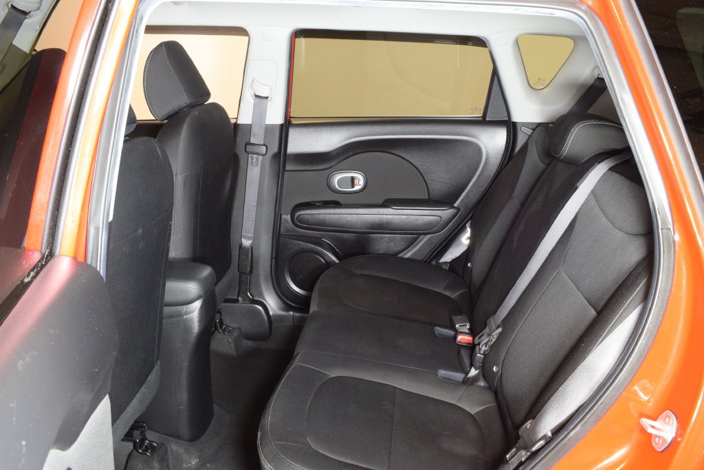 Used 2019 Kia Soul FWD image 27
