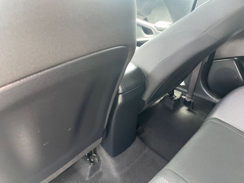 Used 2025 Kia Soul LX w/ LX Technology Package image 23