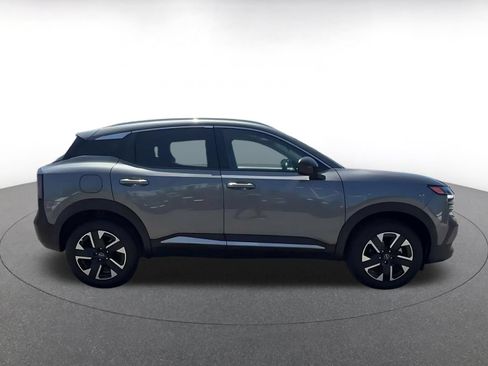 Used 2026 Nissan Kicks SV w/ Cold Weather Package AWD/4WD image 15