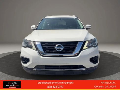 Used 2018 Nissan Pathfinder S FWD image 2