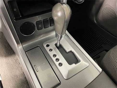 Used 2008 Nissan Pathfinder SE image 9