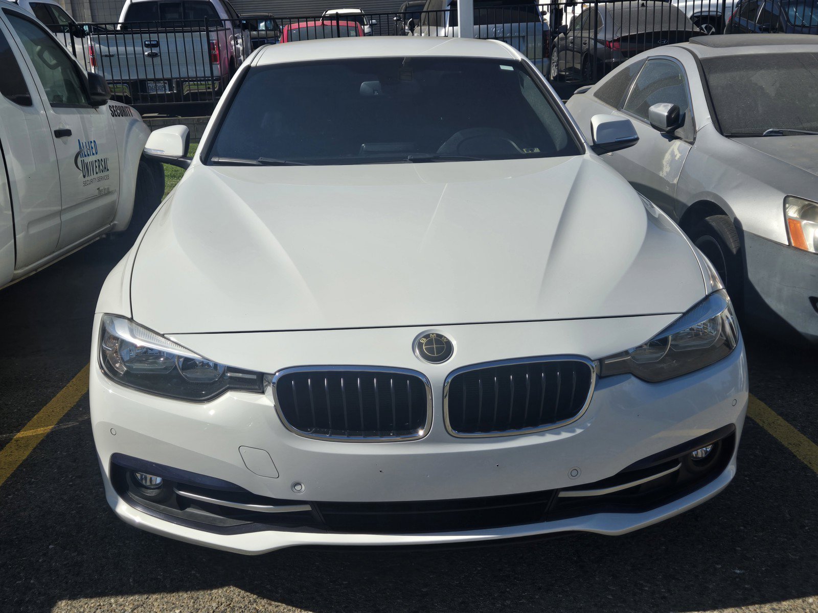 Used 2017 BMW 330i Sedan RWD image 2