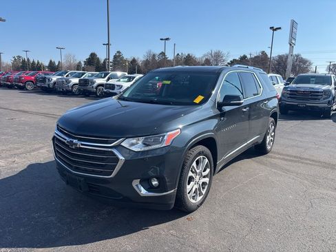 Used 2021 Chevrolet Traverse Premier w/ LPO, Floor Liner Package image 2
