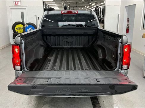 Used 2024 Chevrolet Colorado LT w/ LT Convenience Package AWD/4WD image 29