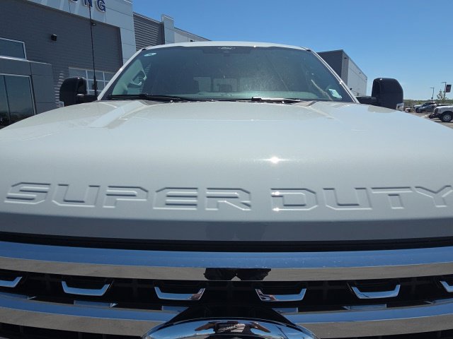 New 2026 Ford F350 Lariat AWD/4WD image 2