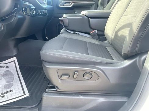 Certified 2024 Chevrolet Silverado 1500 LT image 22