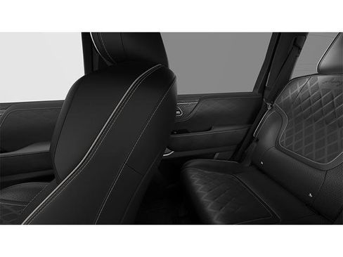 Used 2025 INFINITI QX80 Autograph AWD/4WD image 13
